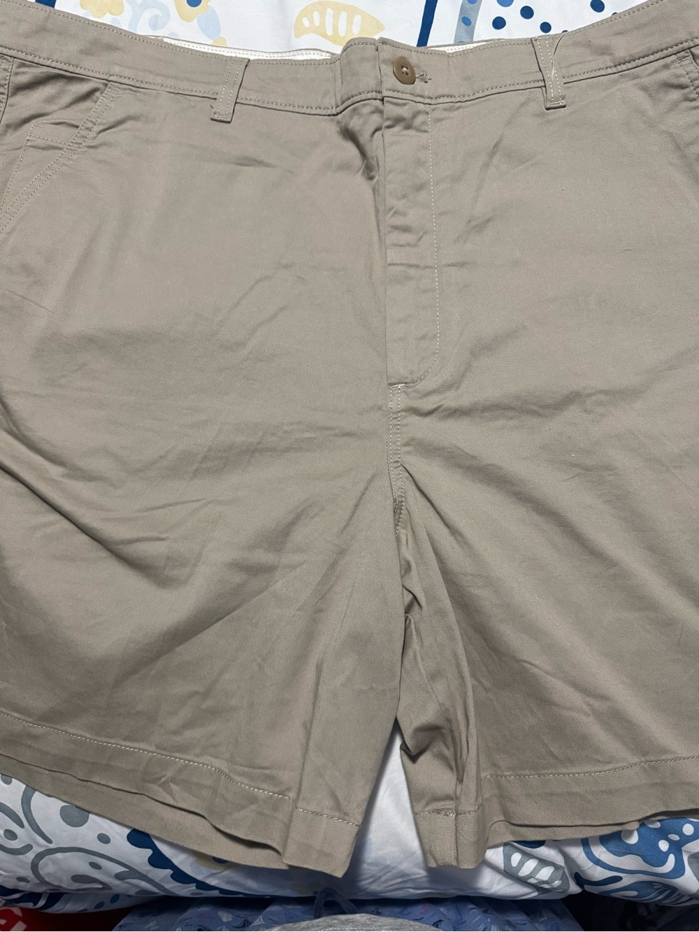 Calvin Klein Men’s Flat Front Shorts in Light Khaki